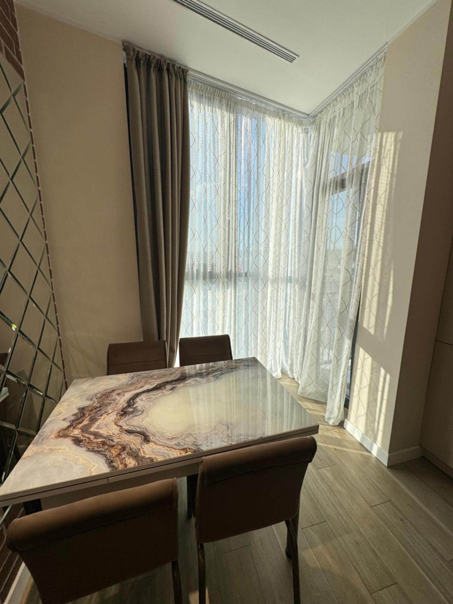Business Lux Apartment Solomon City تشيسيناو المظهر الخارجي الصورة