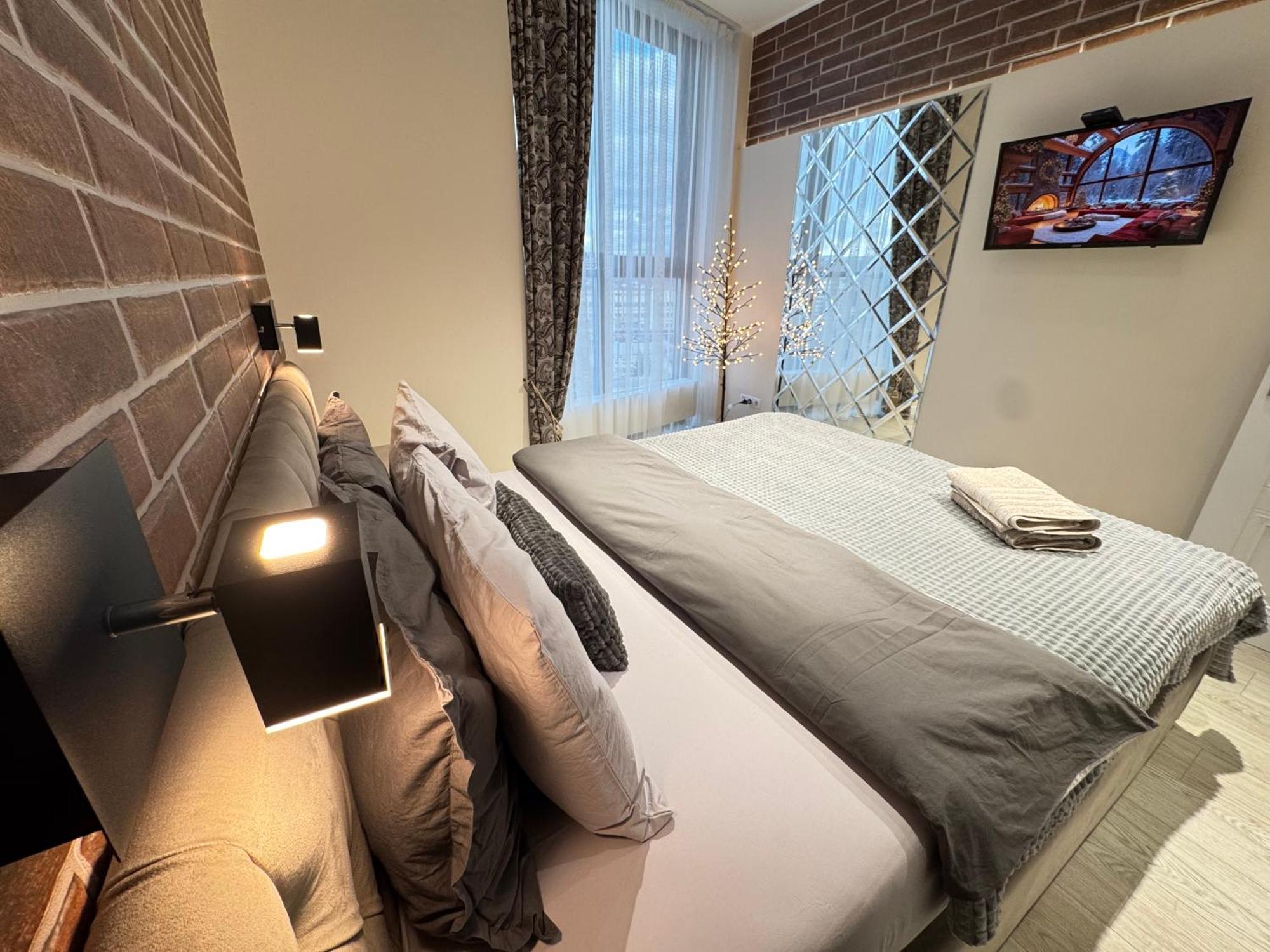 Business Lux Apartment Solomon City تشيسيناو المظهر الخارجي الصورة