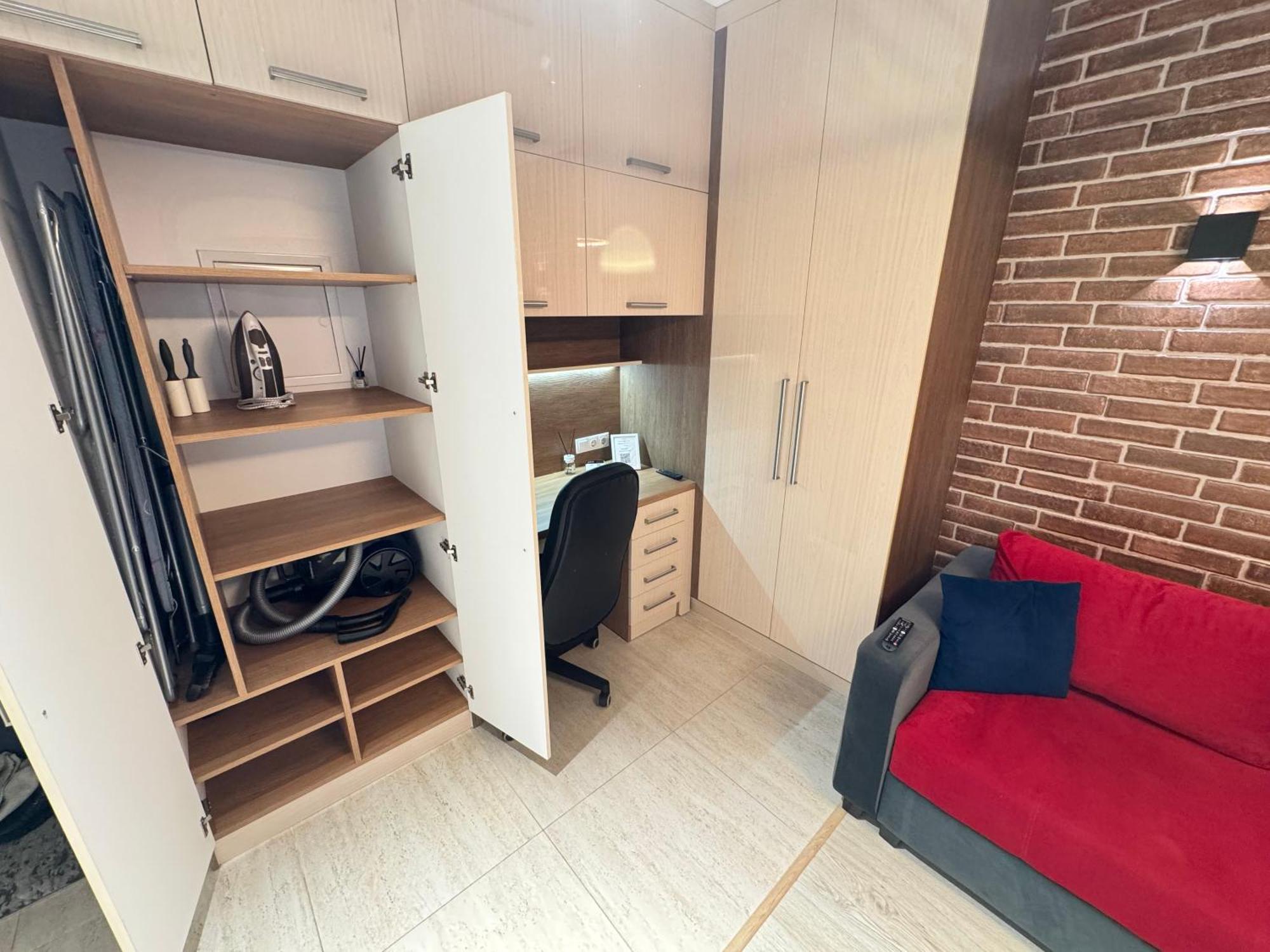 Business Lux Apartment Solomon City تشيسيناو المظهر الخارجي الصورة